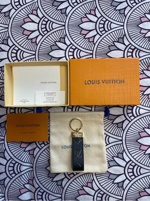 Llavero Louis Vuitton de segunda mano en WALLAPOP