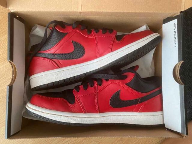 Jordan 1 roja y negra hot sale