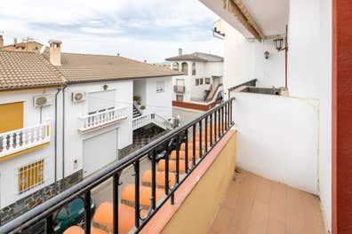 Viviendas en venta y alquiler en Fuente Vaqueros. Comprar, vender y alquiler de vivienda Milanuncios