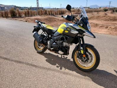 Suzuki V Strom