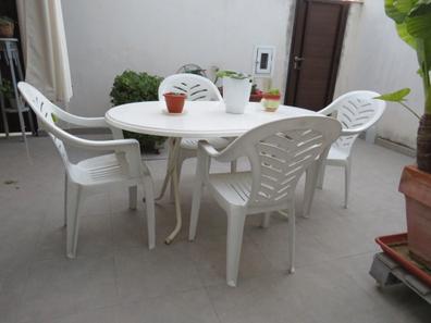 Mesa y sillas jardin Muebles segunda mano baratos en Sevilla Provincia | Milanuncios