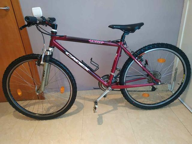 Milanuncios bici de montaña vintage giant carbono S