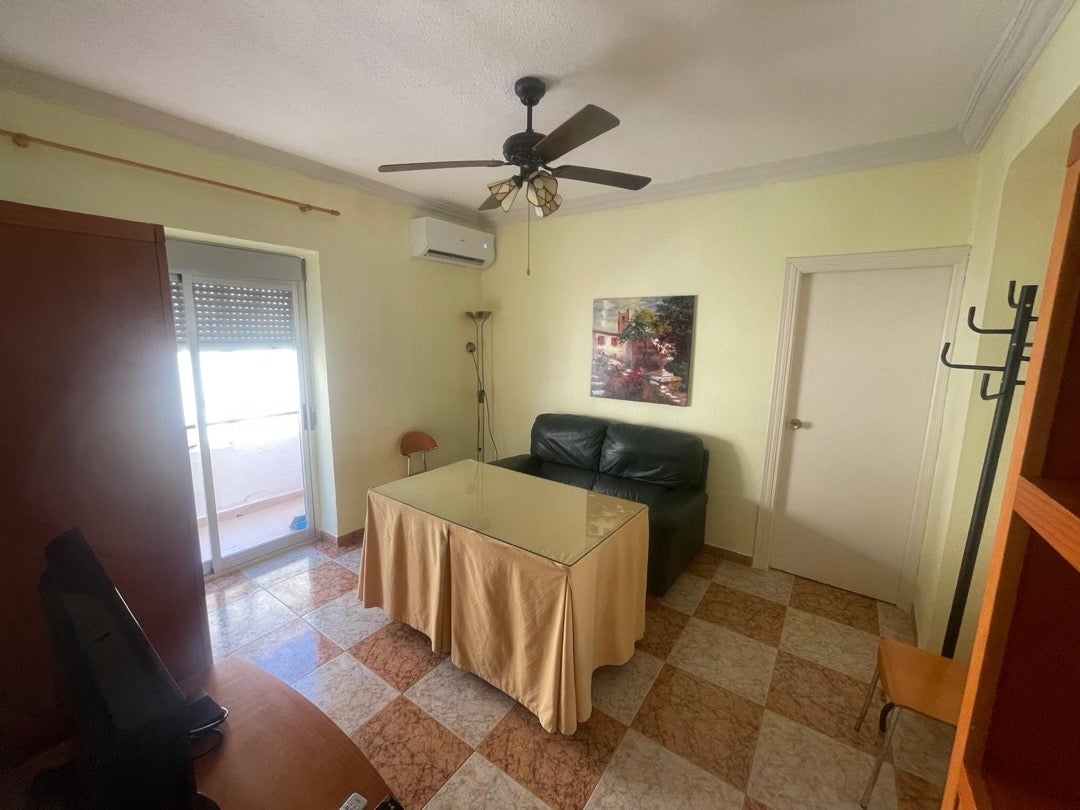 Fotografía del inmueble reportado: 840 €/mes — Granada, Granada