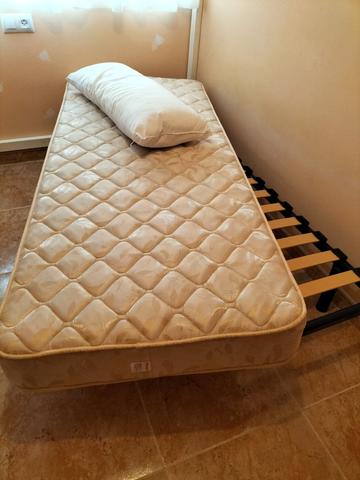 Milanuncios - Somier y colchón de 80x190 con almohada