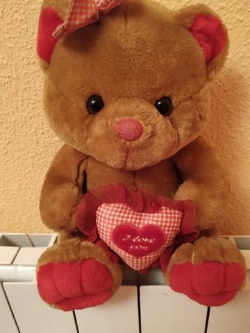 Oso San Valentín 22 cm - Marrón