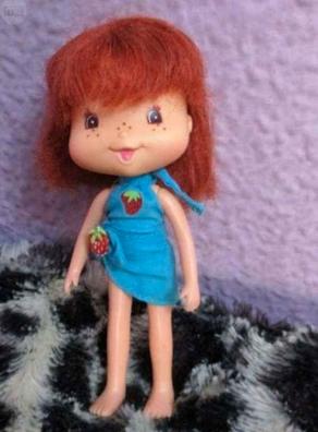 Muñeca tarta de fresa bandai cheap