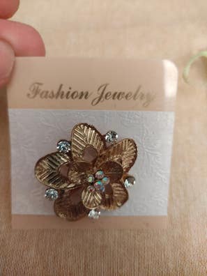 Broches de segunda mano baratos en