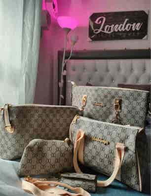 Bolsos mujer Moda y complementos de segunda mano barata Milanuncios