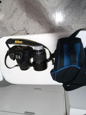 Nikon D3300 - Cámara réflex digital de 24.2 Mp (Pantalla 3, estabilizador  óptico, vídeo Full HD), negro - kit cuerpo con objetivo Nikkor AF-S DX  18-55 mm f:3.5 VR II : NIKON: : Electrónica