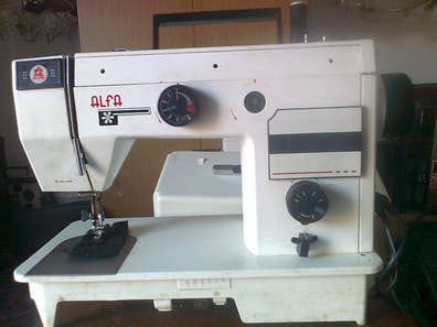 Otro tipo de ropa, calzado y complementos de segunda mano en Alora |