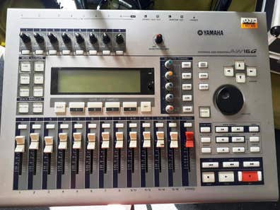 Table De Mixage Stéréo Hama SM 516 – Analogique, Montable En Rack – Occasion (défaut éclairage)
