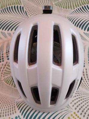 Casco de ciclismo unisex con luz trasera blanco mate