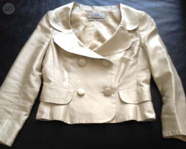 - Chaqueta Carolina dorada