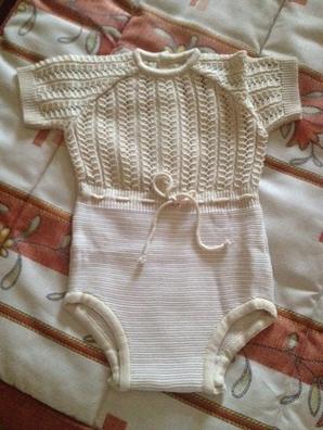 Ropa bebe Moda y complementos de segunda mano barata Milanuncios