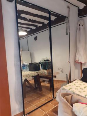 Armario de dormitorio de puertas modelo japonesas sobre espejo, Armarios  empotrados en Bilbao