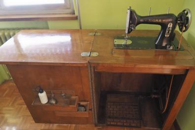 Milanuncios - Mesa mÁquina de coser madera castaÑo