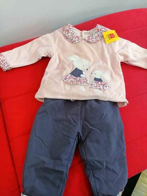 Conjunto de bebe de primera puesta de invierno de la firma Carmen tabener, conjunto  bebe rosa de primera puesta