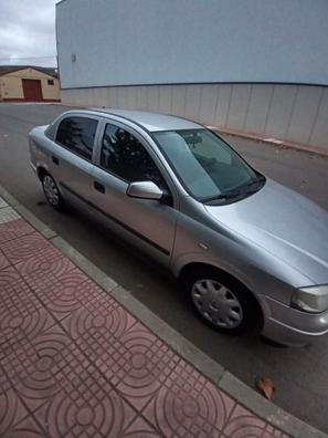 Opel Astra H 1.6 16V Twinport Vehículo de desguace (2005, Gris plateado,  Plateado)