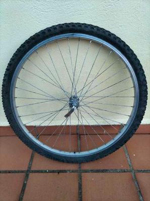 Cubierta MTB 26X1.95 Negro + 2 cámaras de Aire de 26 con válvula AV  (Gorda/Moto) / Neumático rígido MTB 26X1.95 : : Deportes y aire  libre