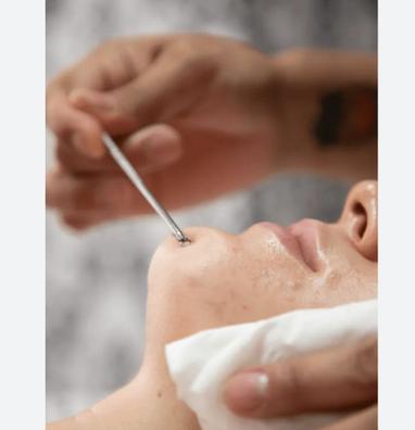 Los beneficios de la limpieza facial para hombres - Piel Bella