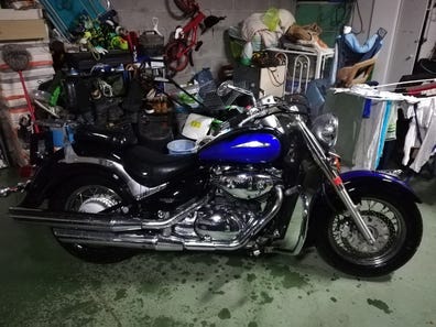 Suzuki - intruder 800