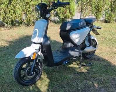 Mota Elétrica WAYSCRAL E-Quip Preta (Equivalente 50cc) - Norauto