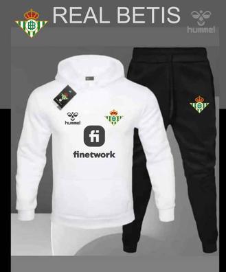 Chandal Real Betis.Talla S de segunda mano por 52 EUR en Dos Hermanas en  WALLAPOP