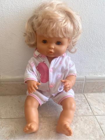 Nenuco cierra ojos sale