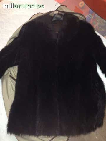 - Vendo abrigo de