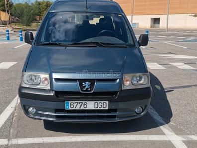 Peugeot Expert Combi 5/6 2.0HDI Premium, 2005, Granada, Espagne