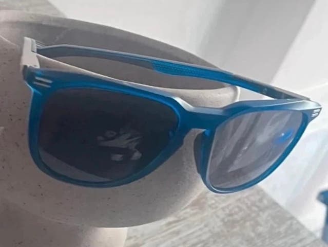 Milanuncios - Gafas de sol Oakley Thurso color azul