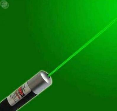 Puntero láser verde estilo linterna 200mW 532nm negro - ES