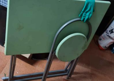 tofu Acusación Con fecha de Mesa plegable sillas incorporadas Muebles de segunda mano baratos |  Milanuncios
