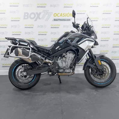 CFMOTO - 800 MT