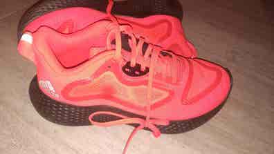 Zapatillas baratas Zapatos y calzado de hombre segunda mano baratos en | Milanuncios