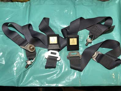 Cinturones dos puntos Coches, motos y motor segunda mano, ocasión y |