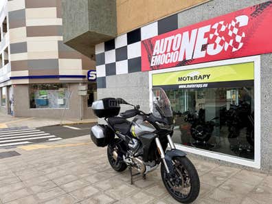 MOTO GUZZI Stelvio Versión 2024