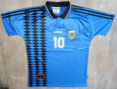 Maillot Extérieur Argentine Coupe Du Monde 1994 – Maradona 10 – Taille L – Neuf Sans Boîte