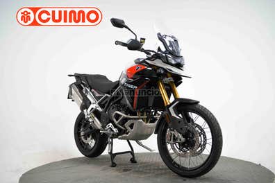 Triumph Tiger 900