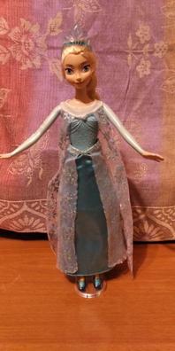 Disney Frozen 2 - Muñeca Elsa Reina de las Nieves con vestido y calzado,  largo cabello rubio, juguete para niñas a partir de los 3 años