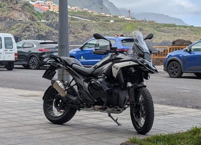 Bmw -  R 1300 GS Triple Black