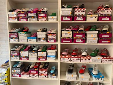 Lote zapatos Moda y complementos de segunda mano barata en Sevilla