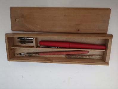 Estuche escolar Otros de mano | Milanuncios