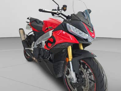 APRILIA Tuono V4 1100 RR
