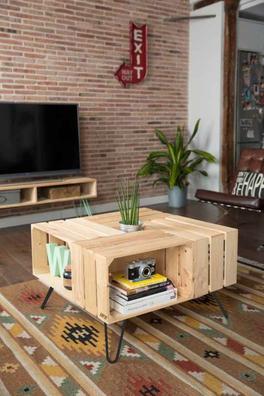 Mueble hecho con cajas madera fruta
