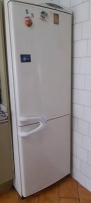 Botellero frigorífico de dos puertas
