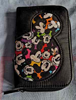 Mickey mouse Moda y complementos de segunda mano barata Milanuncios