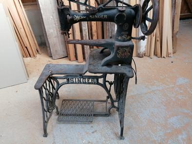 Antigua máquina de coser Singer con funda - Catawiki
