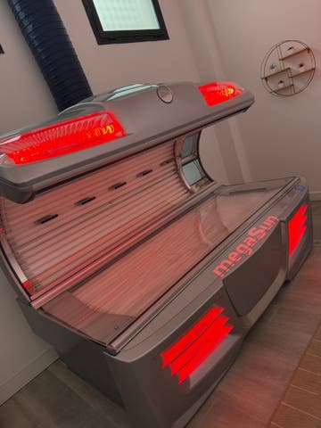 Milanuncios - Maquina rayos megasun 5000€