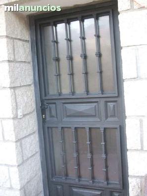 palo asignación Salida Puerta exterior hierro Herramientas de bricolaje de segunda mano barato |  Milanuncios